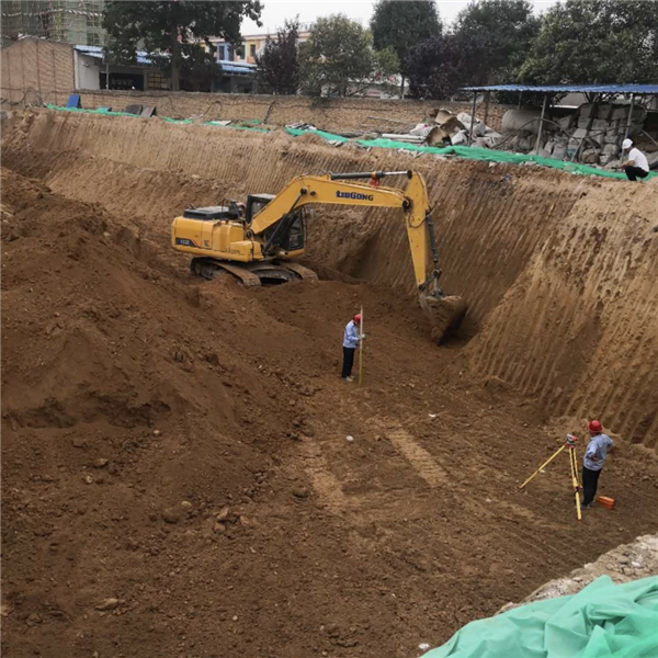 1596162859584538.jpg 施工現場3-王衛波(四季花城項目部).jpg